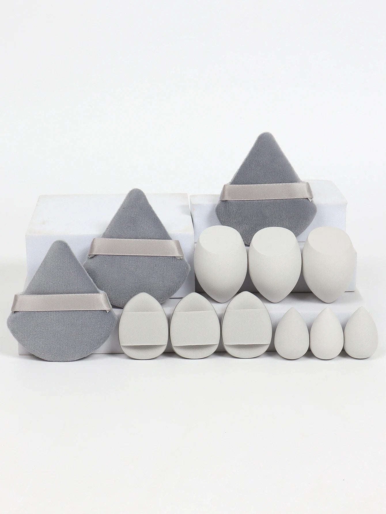 12-Piece All-Purpose Makeup Sponge Set, Made of 3 Loose Powder Puffs, 3 Mini Air Cushion Puffs, 3 Beauty Eggs and 3 Mini Beauty - Cozy & Co. Market