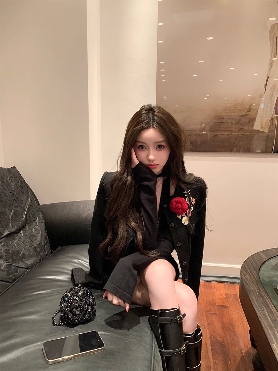 2024 new slim-fit knitted dress women's autumn bottoming pure sexy hip skirt - Cozy & Co. Market