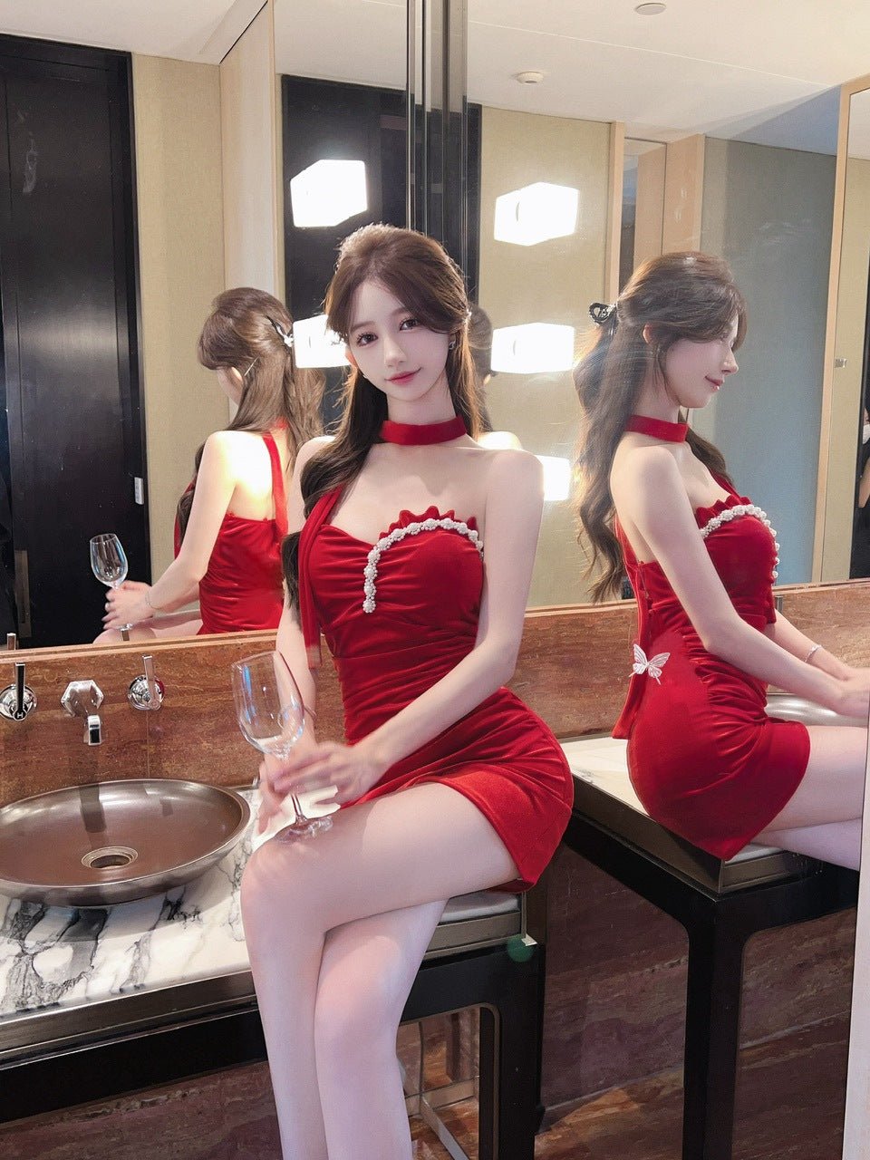 2422 Southeast Asia Cross-border Foreign Trade Sexy Women's Wear Gold Velvet Beaded Strapless Slim-fit Hip Base dress - Cozy & Co. Market