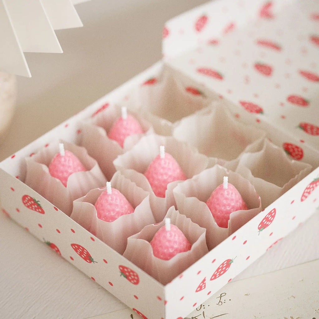 3D Strawberry Aromatherapy Candle Silicone Mold DIY Handmade Romantic Scented for Valentine's Day Party Home Decor Birthday Gift - Cozy & Co. Market