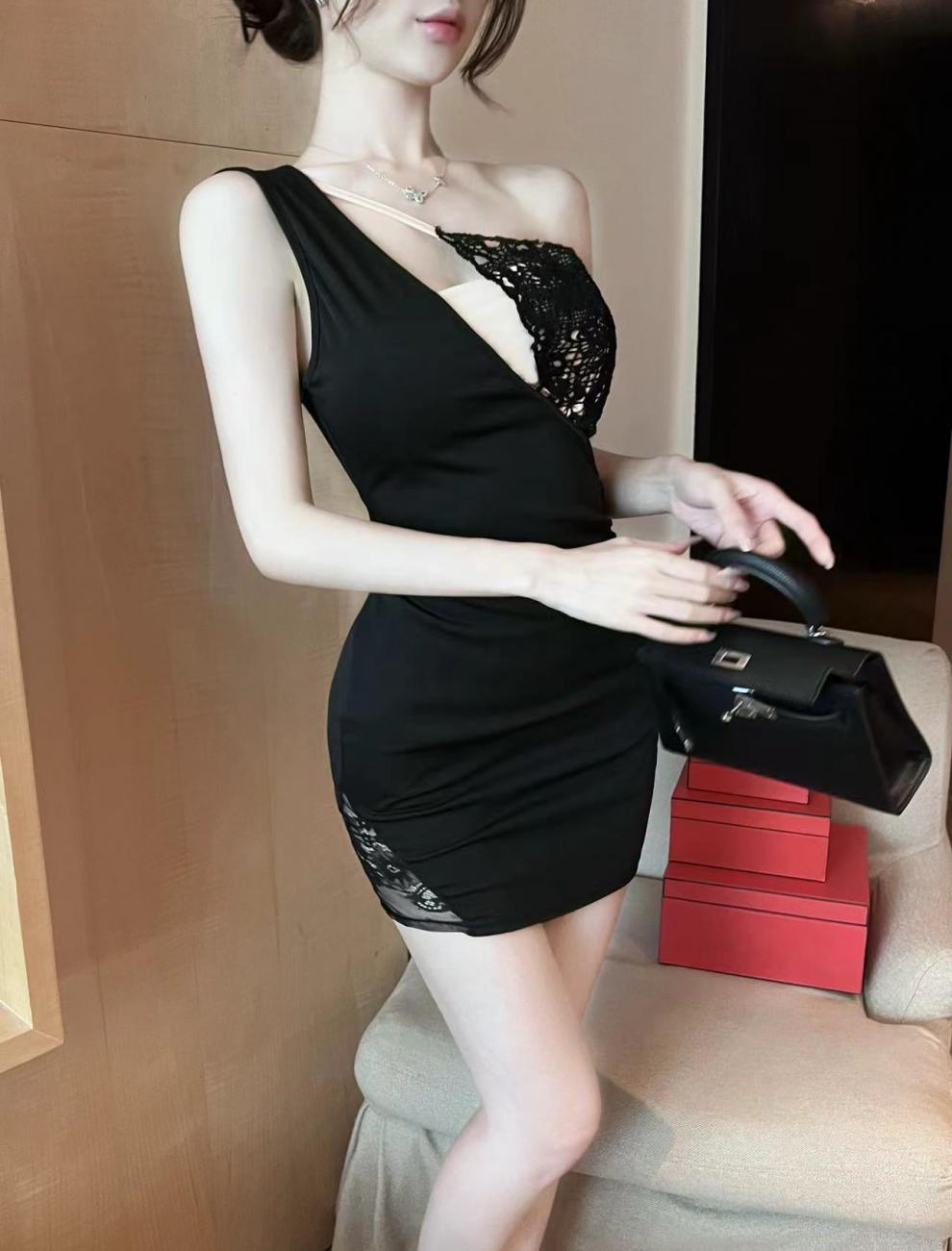 8742 Niche Design Lace Stitching Slim dress Women's Foreign Trade New Sexy Backless Night Dress - Cozy & Co. Market