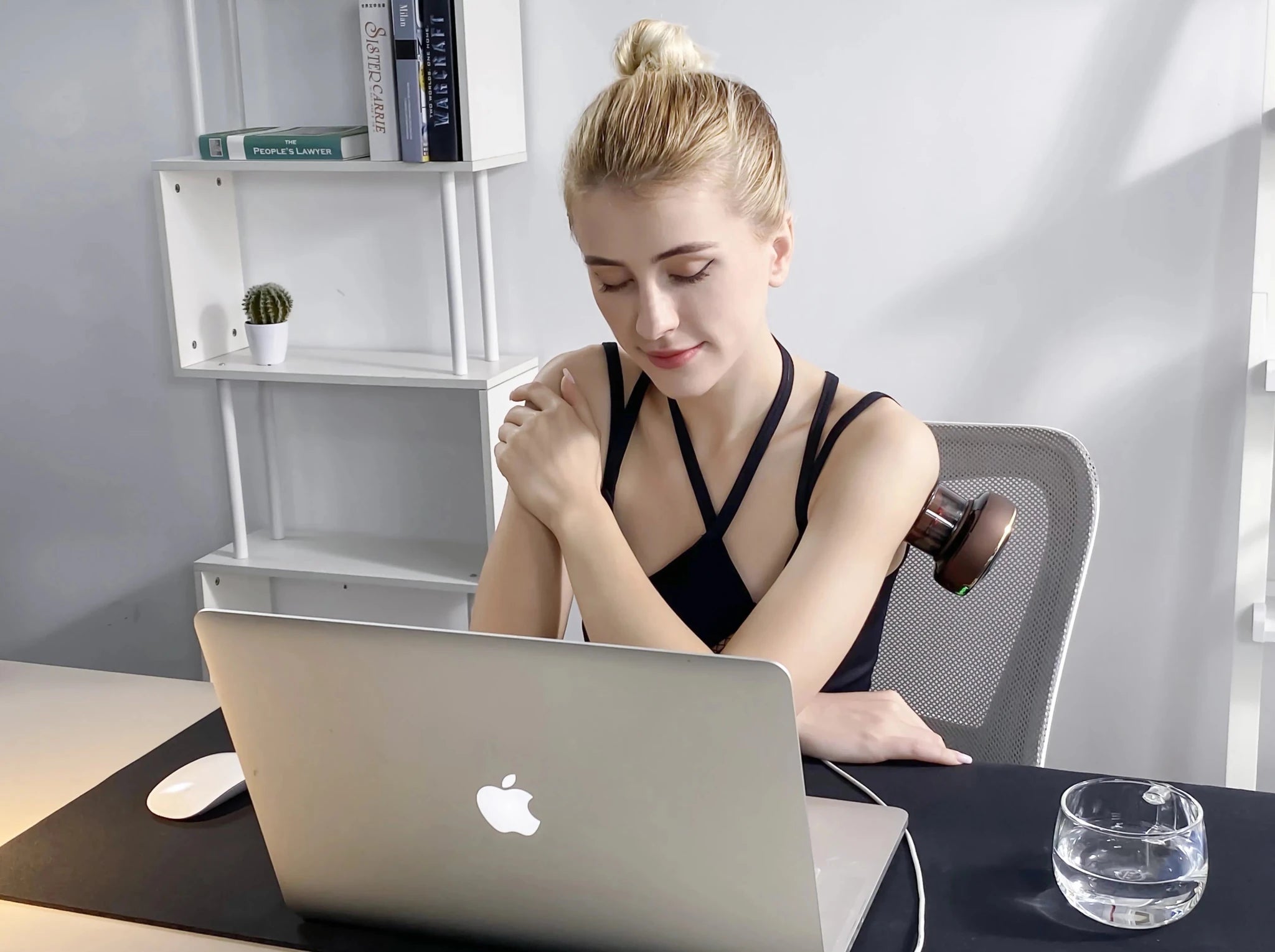 AcheFly Electric Smart Vacuum Cups Red Light EMS Vibrating Suction Heating Cupping Massage Device for Wholesale - Cozy & Co. Market