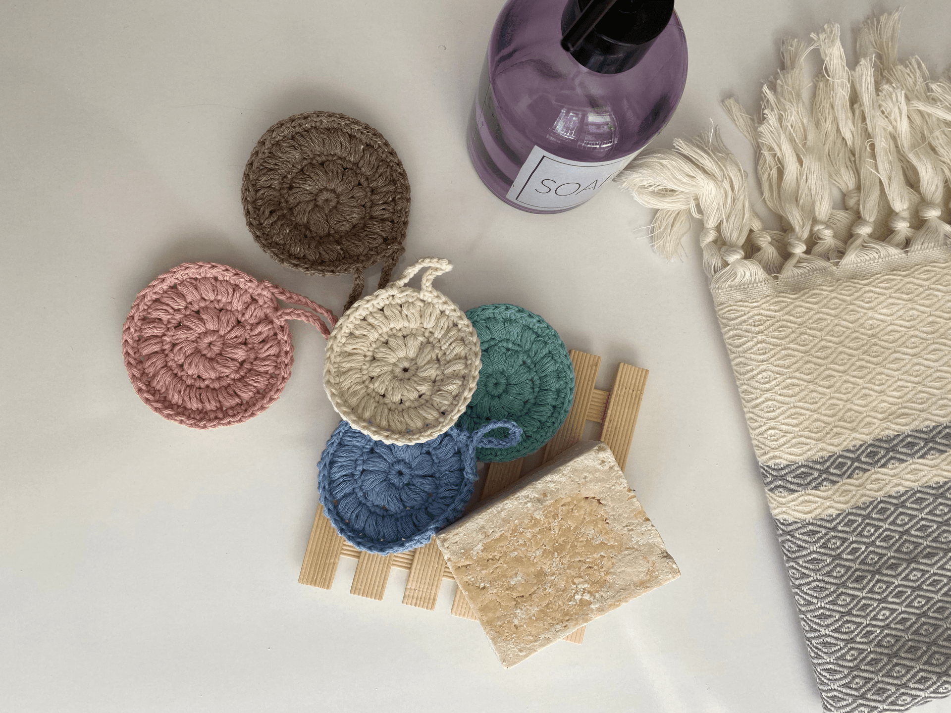 Cotton makeup removal pads - Cozy & Co. Market