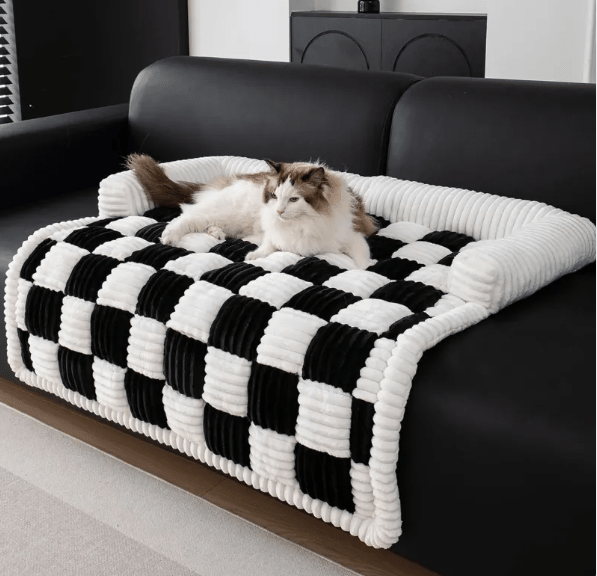 CozyPlush Pet Bed - Cozy & Co. Market