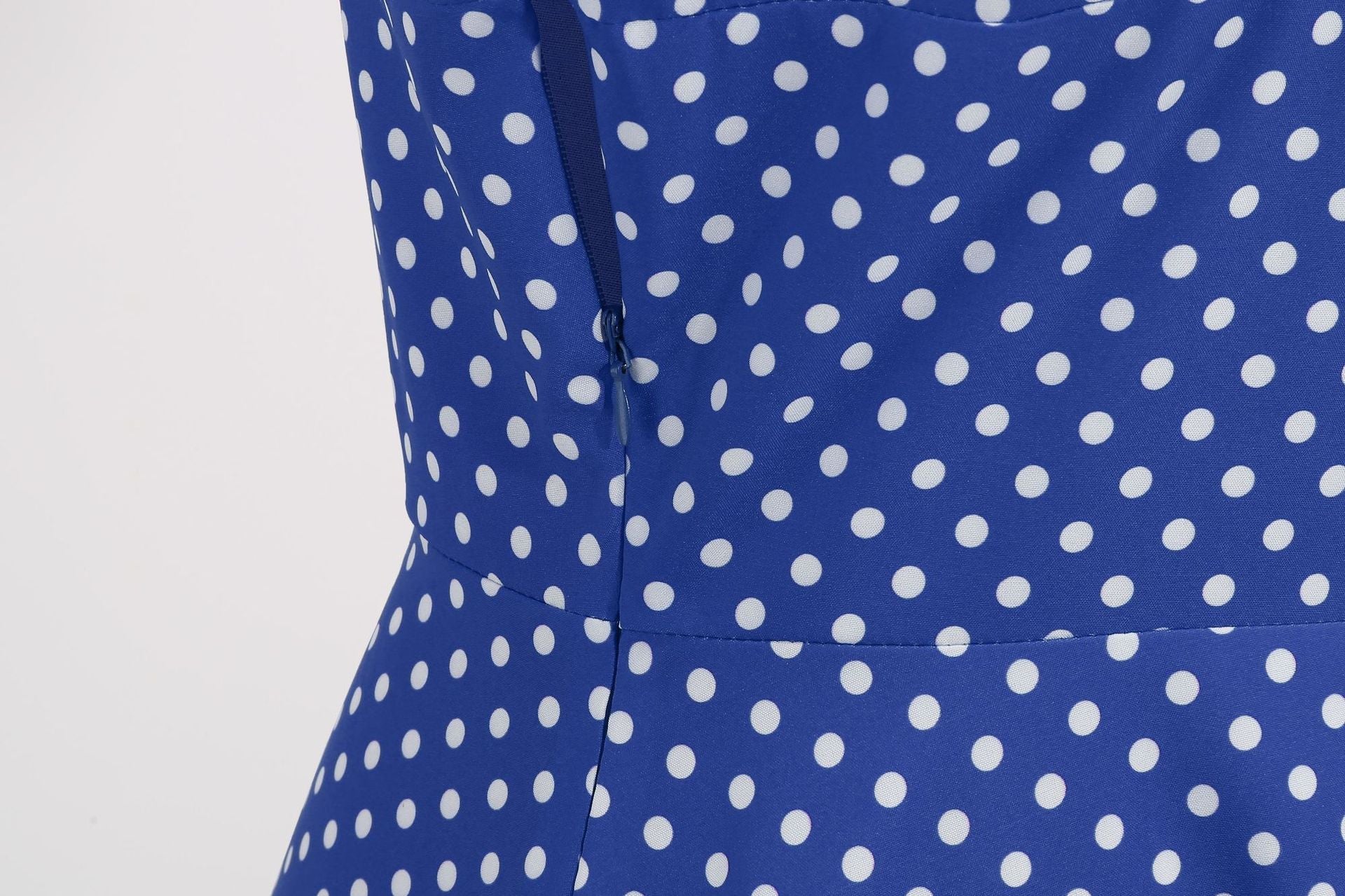 Cross-border foreign trade Europe and the United States 2025 spring and summer new retro temperament short sleeve wave printing waist dress - Cozy & Co. Market