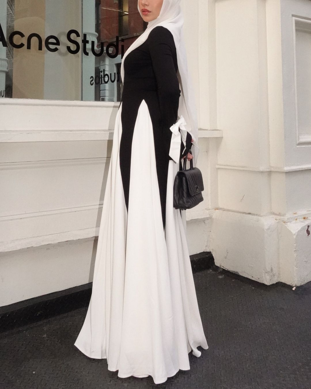 Europe and the United States cross-border women's 2025 spring new black and white stitching long elegant women's evening dress dress dress - Cozy & Co. Market