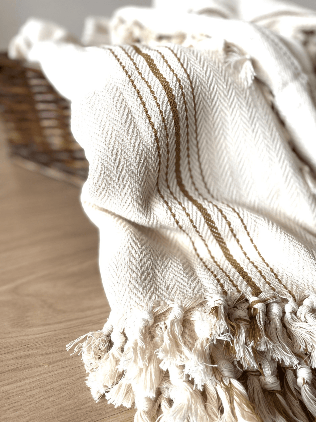 Handwoven cover "Bursa" - Cozy & Co. Market