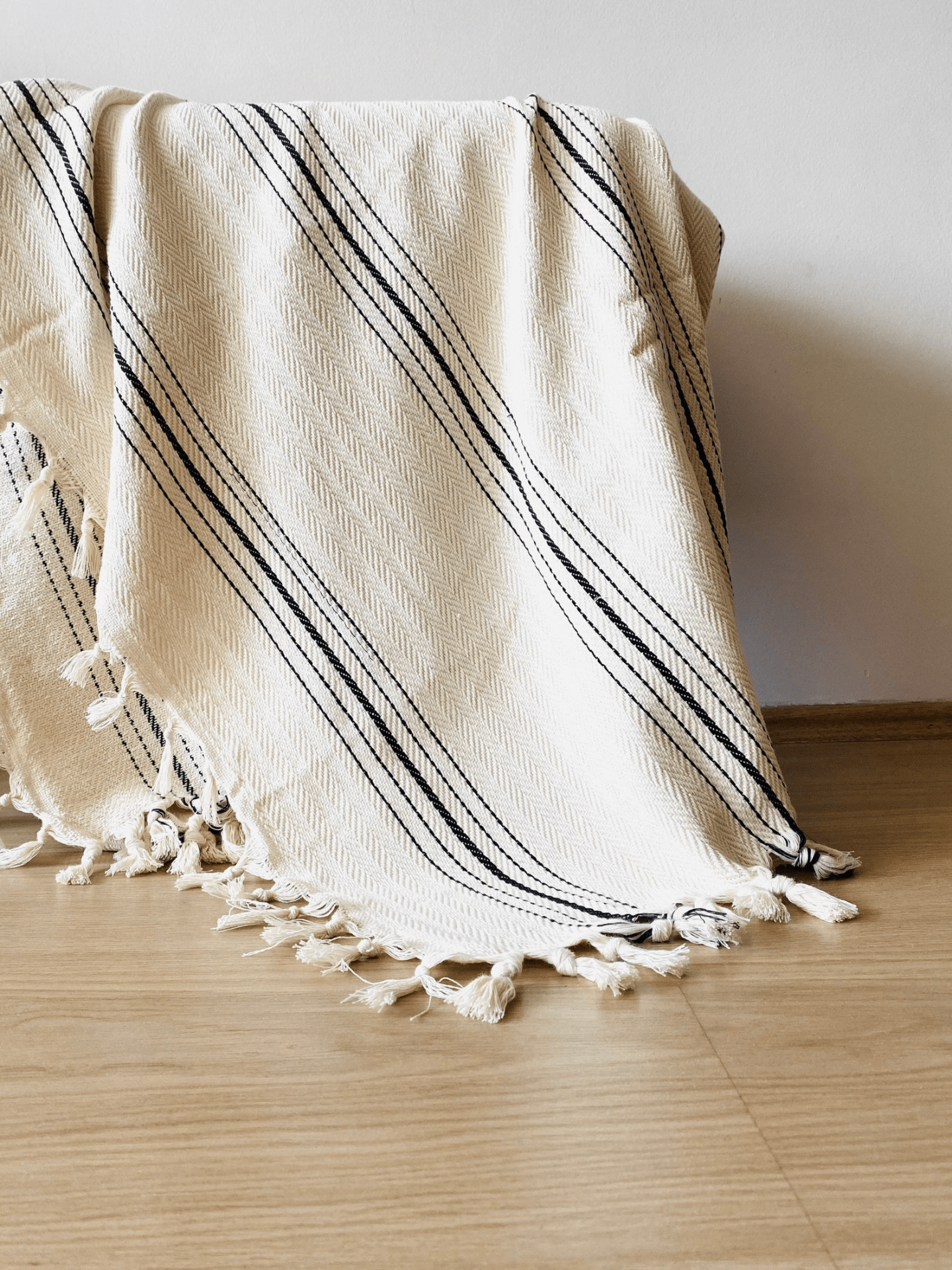 Handwoven cover "Bursa" - Cozy & Co. Market