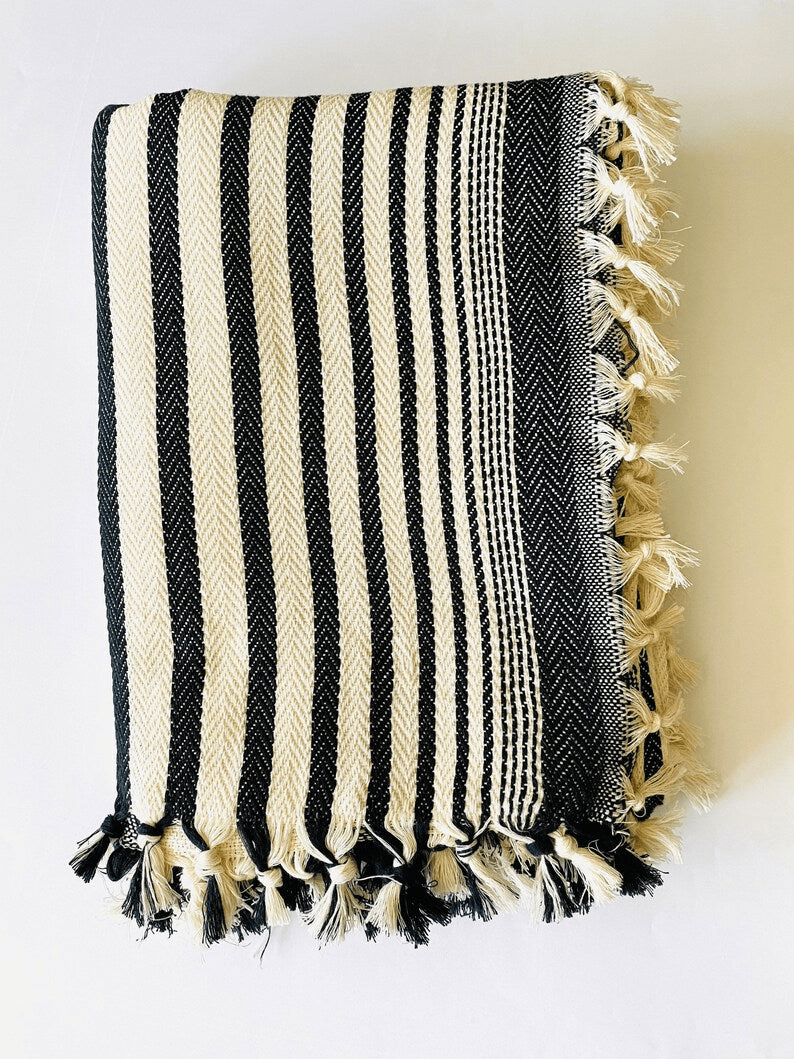 Handwoven cover "Fatsa" - Cozy & Co. Market