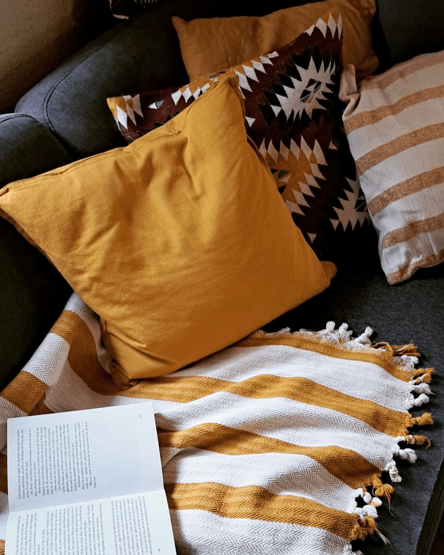 Handwoven cover "Fatsa" - Cozy & Co. Market