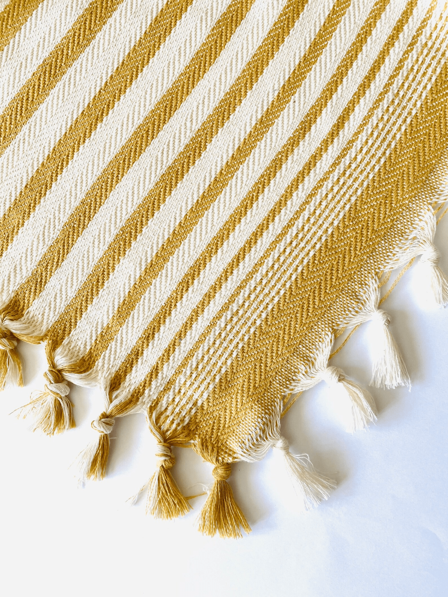 Handwoven cover "Fatsa" - Cozy & Co. Market