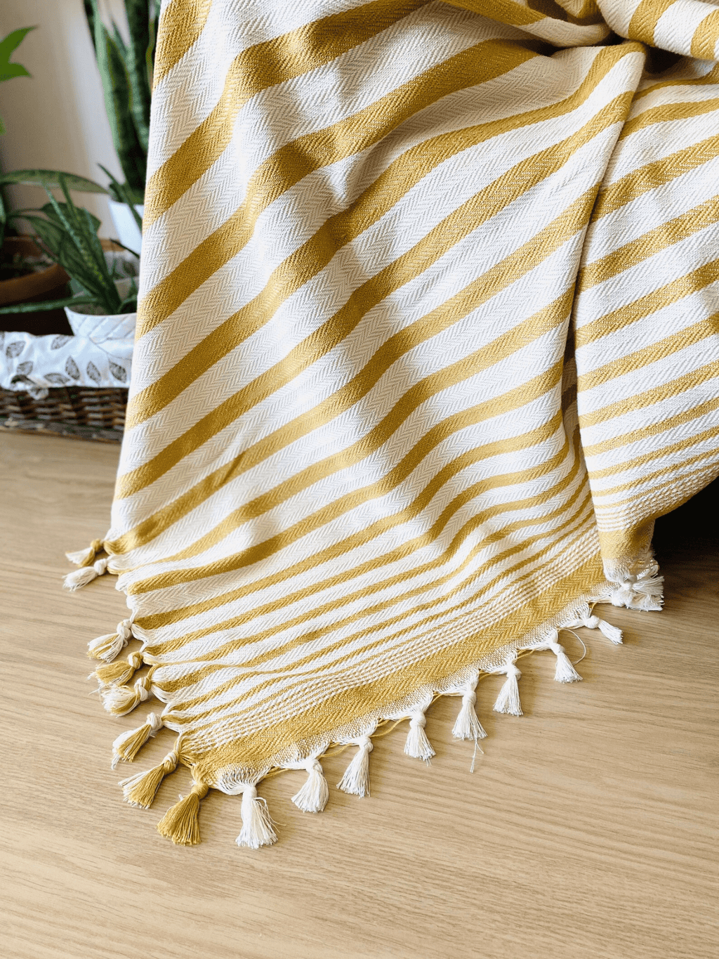 Handwoven cover "Fatsa" - Cozy & Co. Market