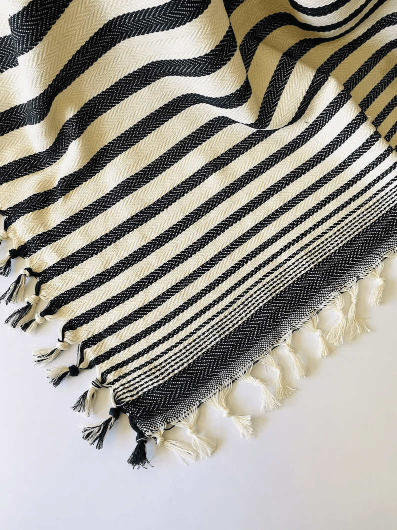 Handwoven cover "Fatsa" - Cozy & Co. Market