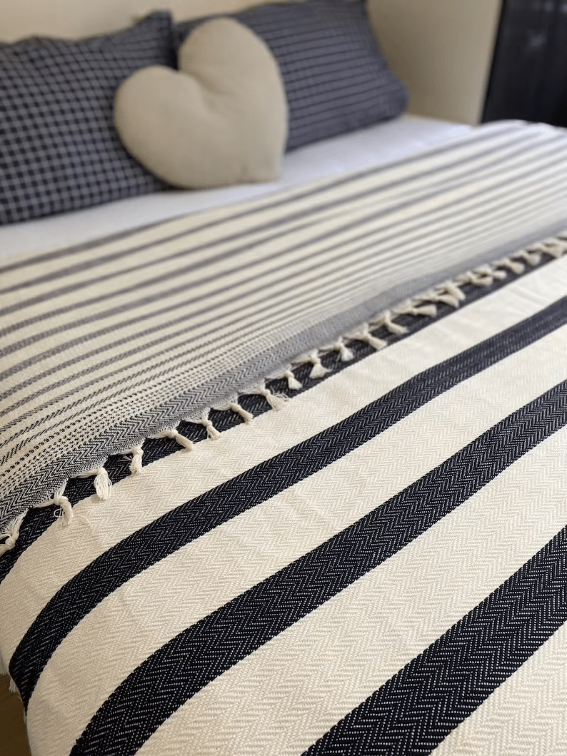 Handwoven cover "Fatsa" - Cozy & Co. Market