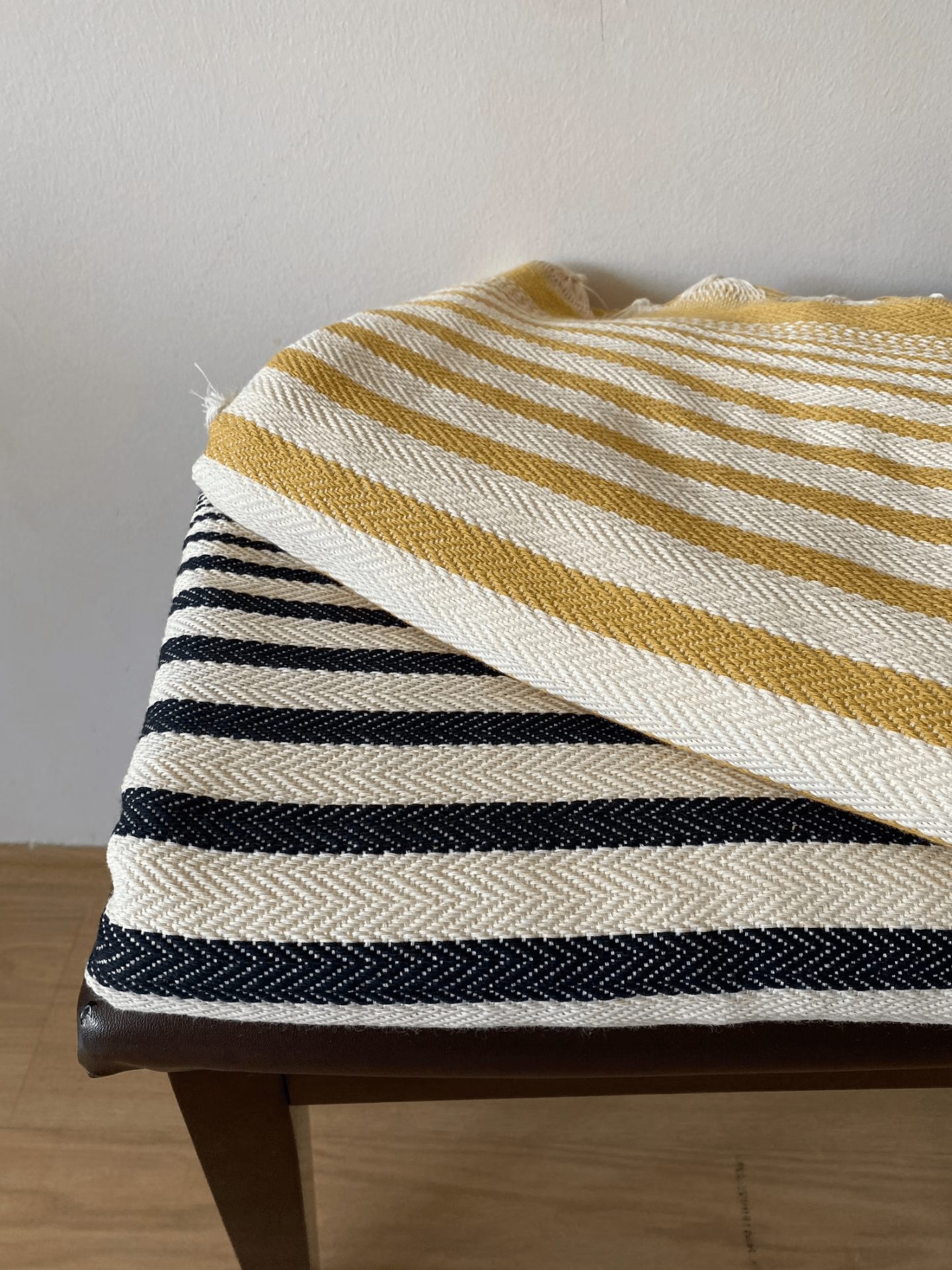 Handwoven cover "Fatsa" - Cozy & Co. Market