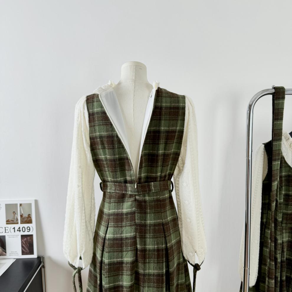 Mori Style Retro Fake Two-piece Long-sleeved dress Women's Spring Autumn and Winter French Style Elegant Plaid Slim Look Long Skirt - Cozy & Co. Market