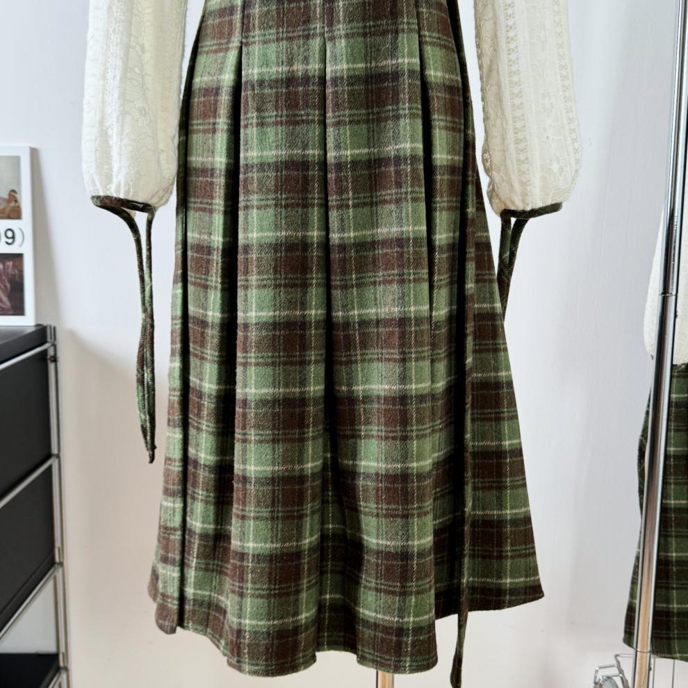 Mori Style Retro Fake Two-piece Long-sleeved dress Women's Spring Autumn and Winter French Style Elegant Plaid Slim Look Long Skirt - Cozy & Co. Market