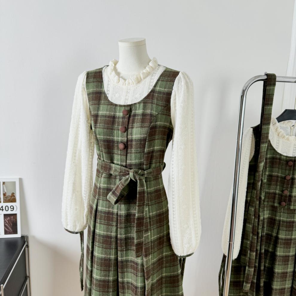 Mori Style Retro Fake Two-piece Long-sleeved dress Women's Spring Autumn and Winter French Style Elegant Plaid Slim Look Long Skirt - Cozy & Co. Market