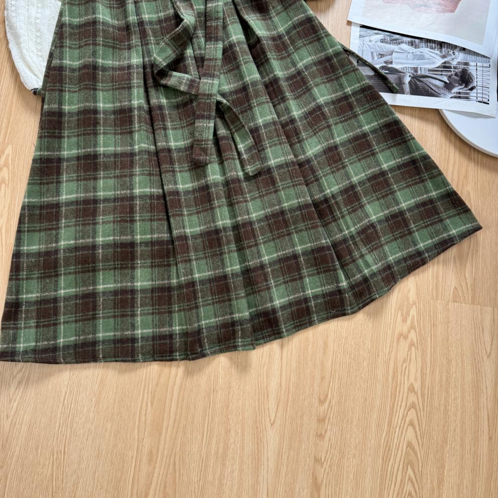 Mori Style Retro Fake Two-piece Long-sleeved dress Women's Spring Autumn and Winter French Style Elegant Plaid Slim Look Long Skirt - Cozy & Co. Market