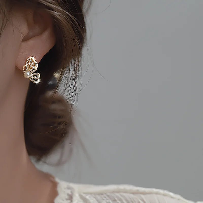 Pearl & Rhinestone Flower Drop Earrings - Cozy & Co. Market