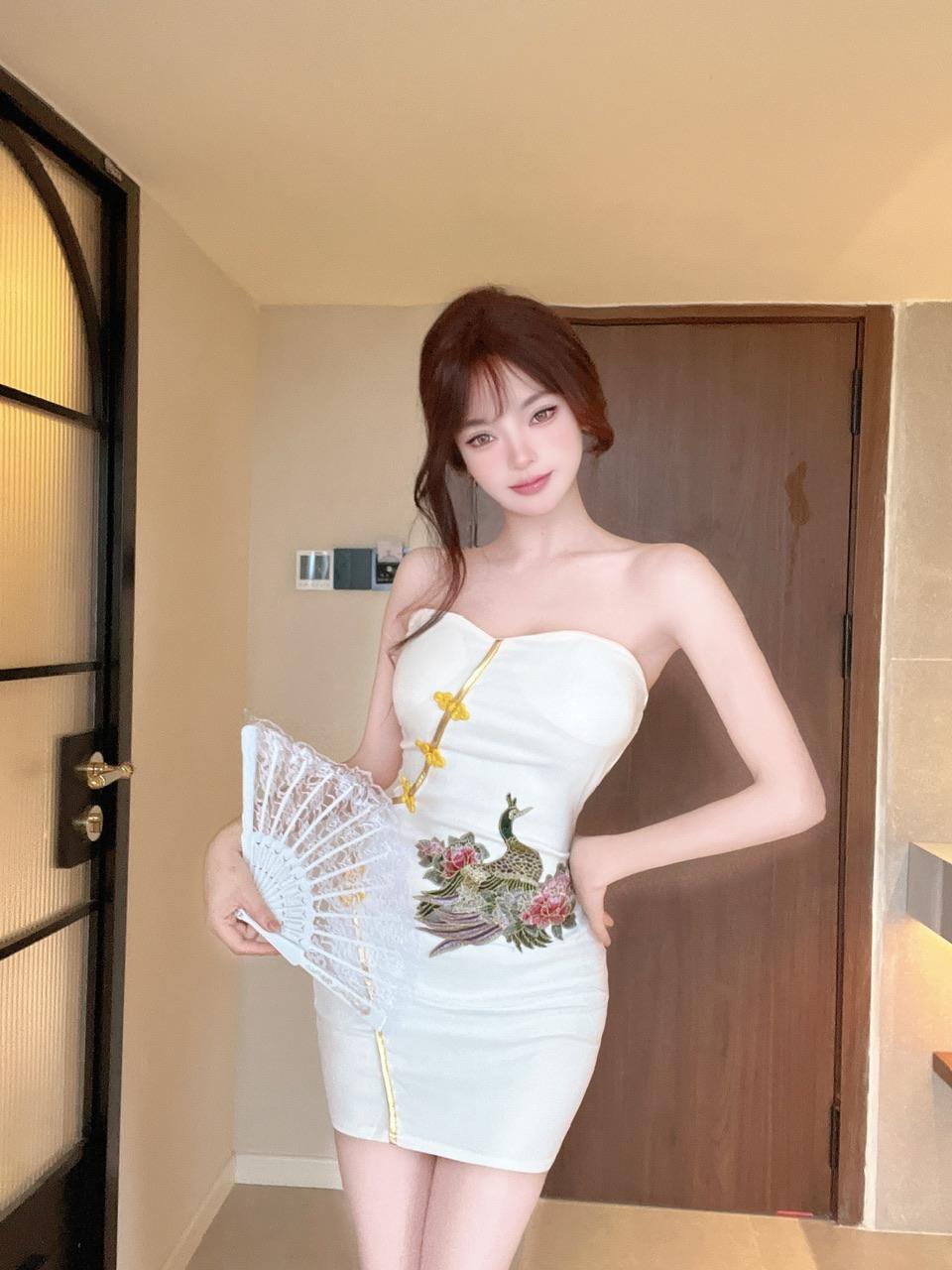 Real shot 8772 in stock new Chinese sexy cheongsam tube top dress women's hot girls sleeveless waist hip skirt - Cozy & Co. Market