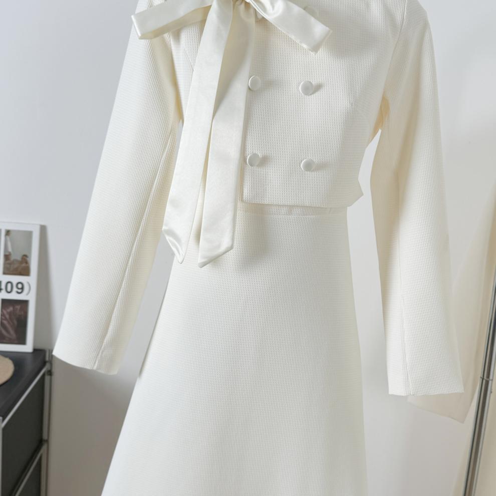 Rich Family Overseas Daughter suit Women's Autumn and Winter French Bow Gentle Elegant Chanel Style Coat Overskirt Two-Piece Set - Cozy & Co. Market