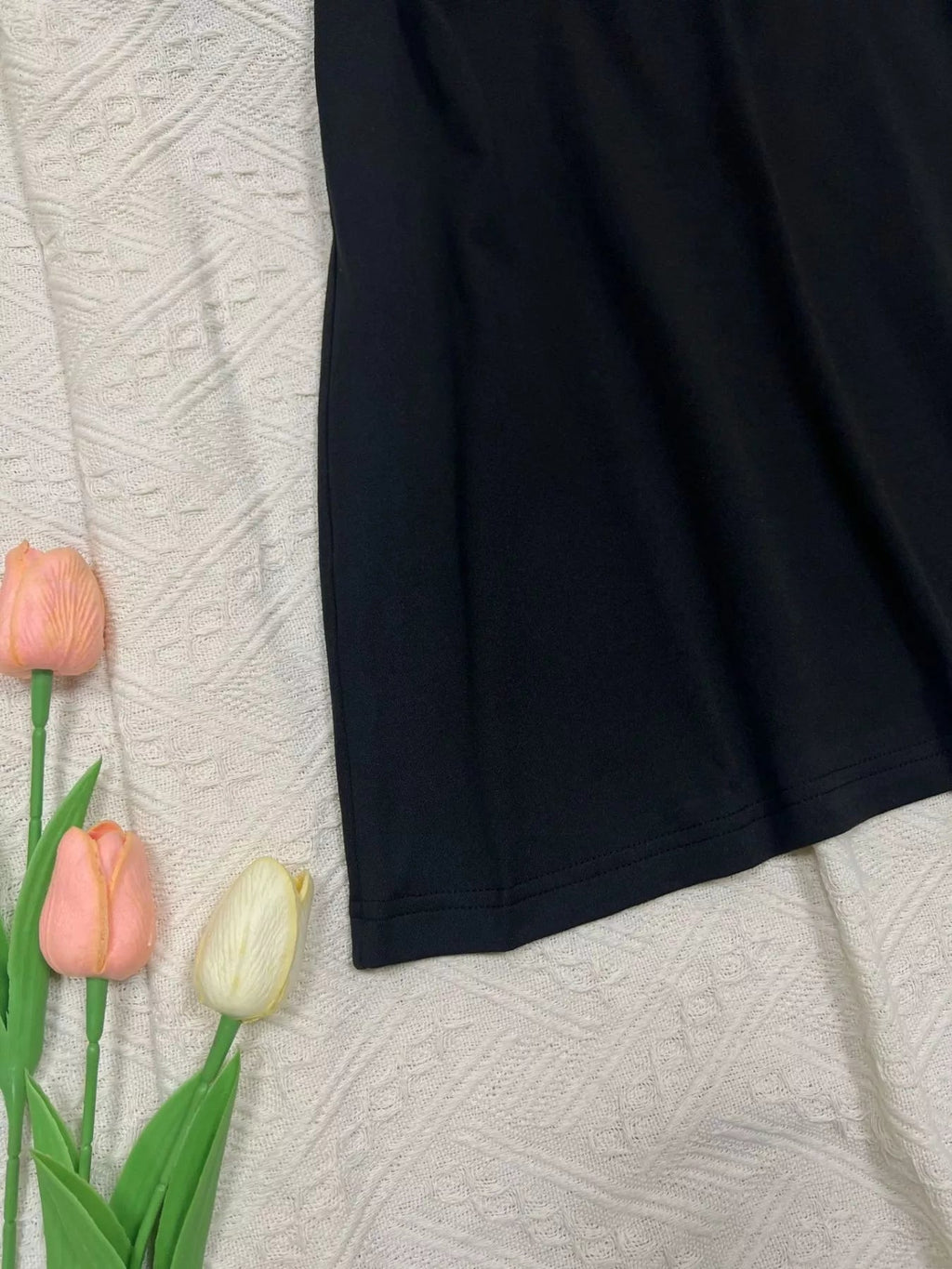 Scoop Neck Cami and Shorts Active Set - Cozy & Co. Market