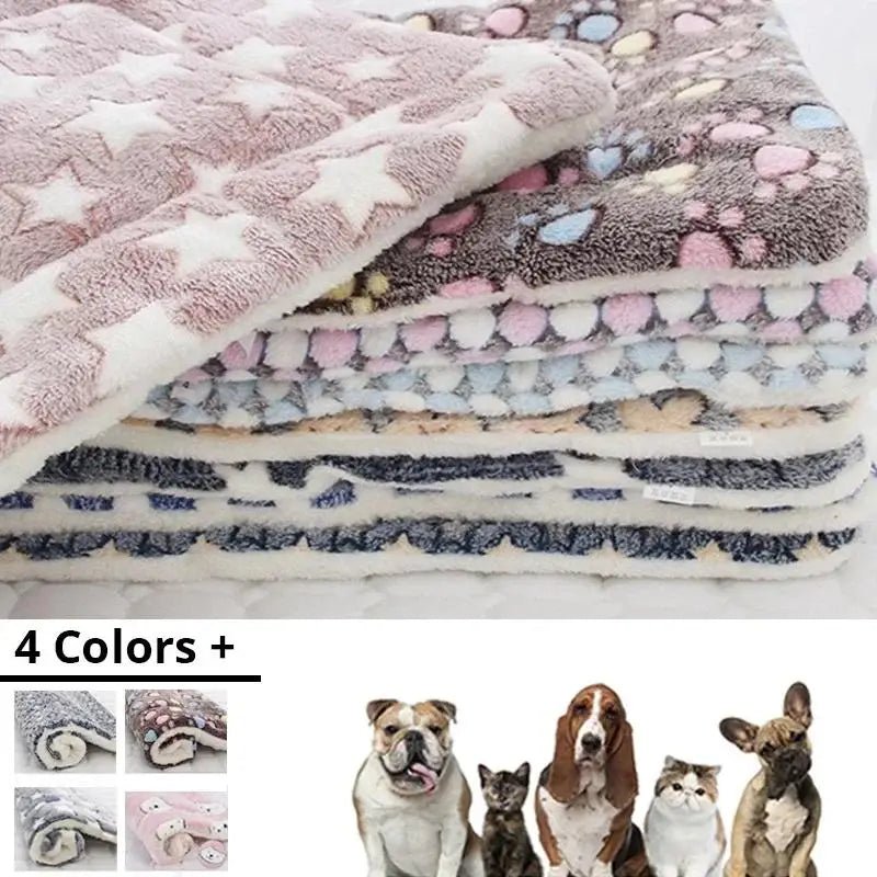 Soft Fleece Pet Sleeping Mat — Washable Dog & Cat Bed Blanket - Cozy & Co. Market