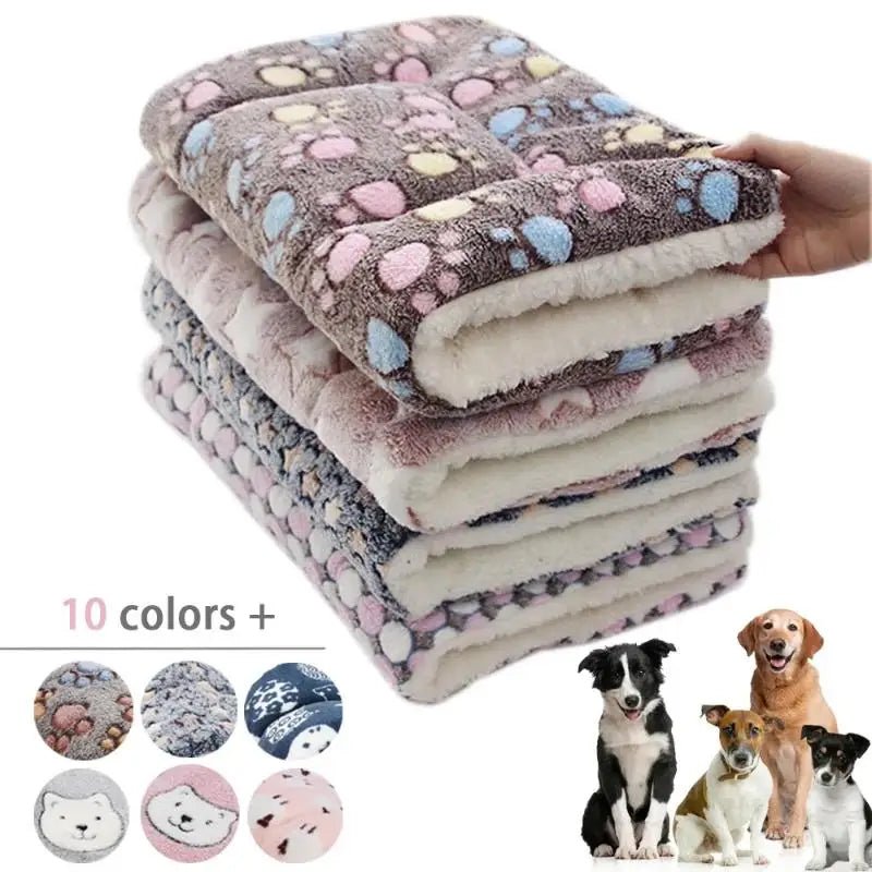 Soft Fleece Pet Sleeping Mat — Washable Dog & Cat Bed Blanket - Cozy & Co. Market